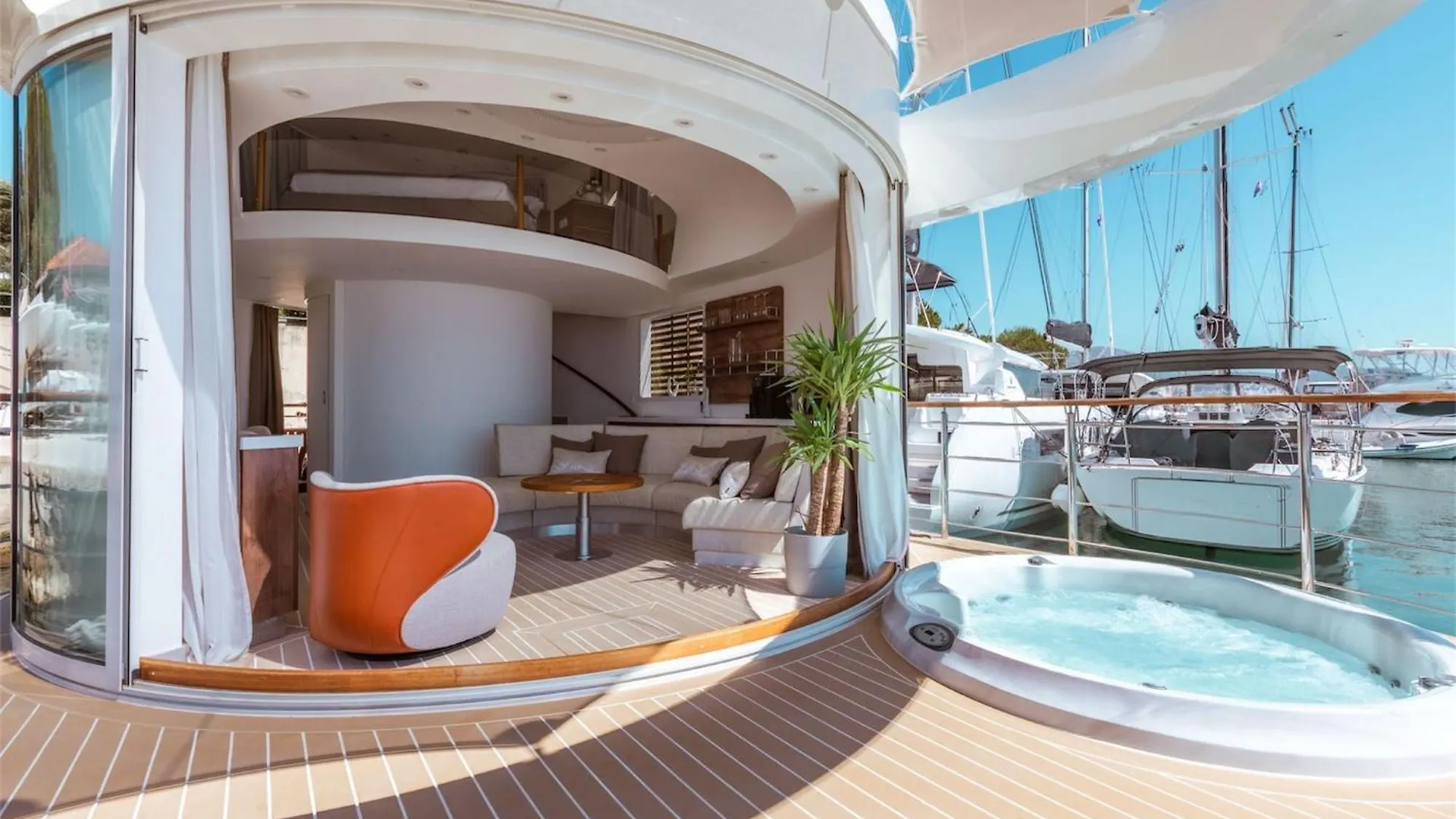 Πλωτό κατάλυμα Luxury Floating Apartment - Amor Σπλιτ